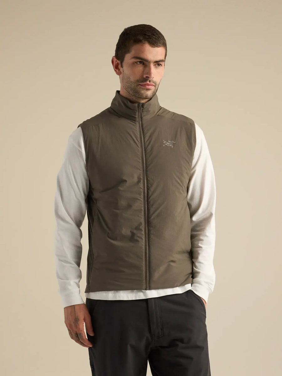 【当日または翌日発送】 ARC’TERYX アークテリクス アトム ベスト　黒 アトム ベスト メンズ – アークテリクス公式オンラインストア