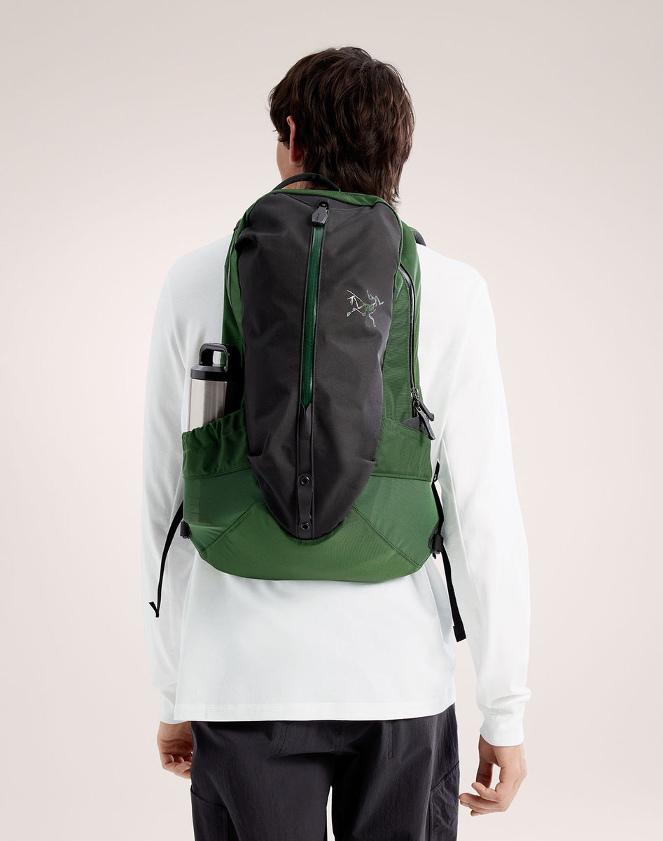 【5％OFF】 アロー 22 バックパック – アークテリクス公式オンラインストア バッグ