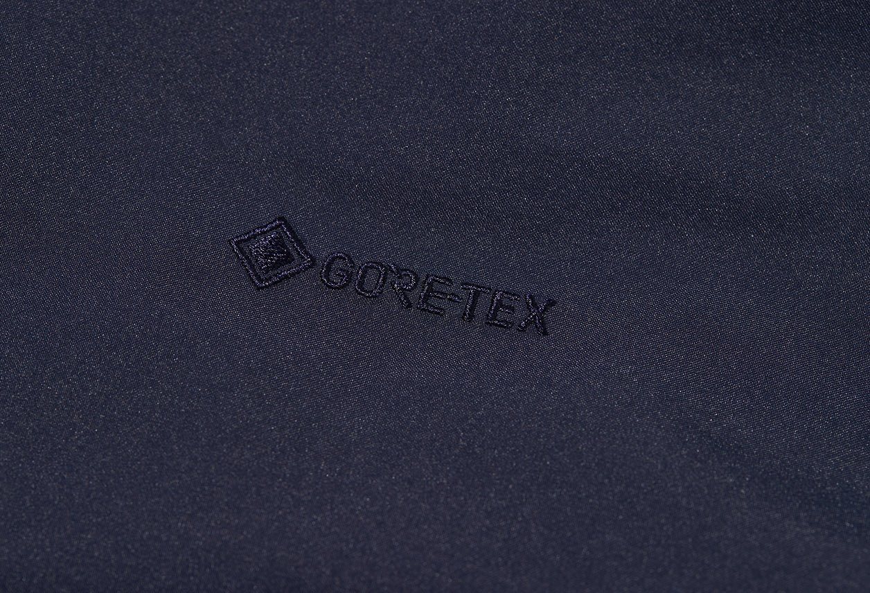 GORE-TEX ePE<br>を採用