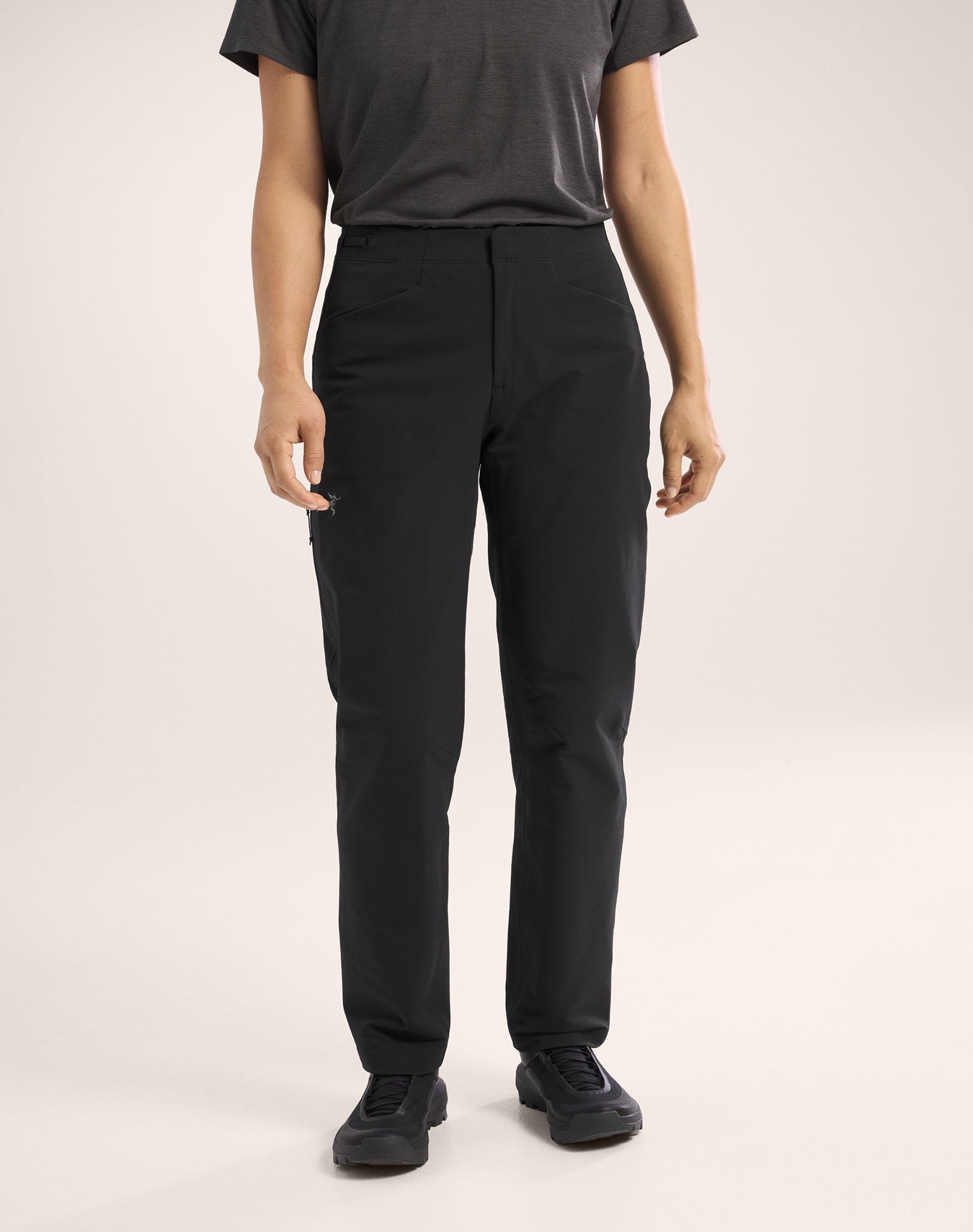 ✨新品✨アークテリクス Levon Pant M 36-R ブラック ストレッチ ARC'TERYX(アークテリクス) Levon Lt Pantナイロンパンツ