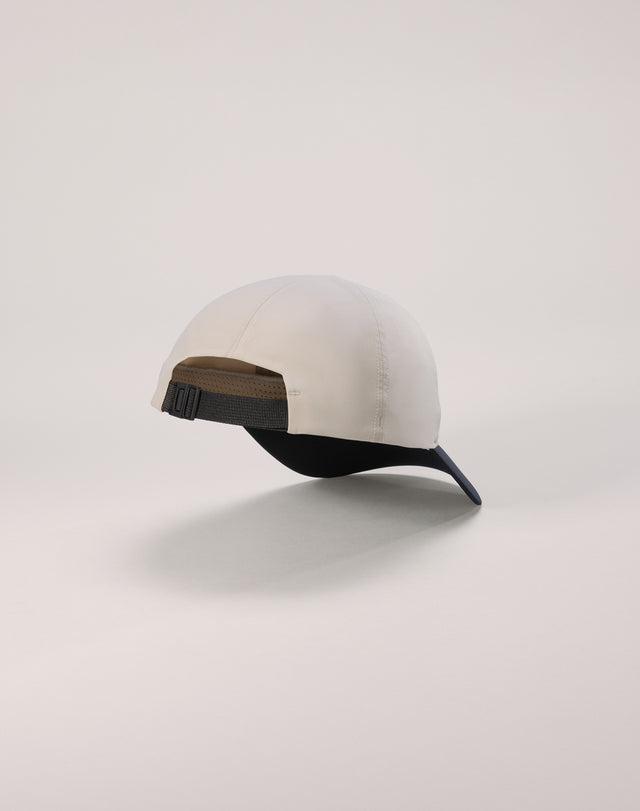 アークテリクス Bird Word Cap バードワード キャップ S-M Bird Word Trucker Curved （バード ワード トラッカー カーブド
