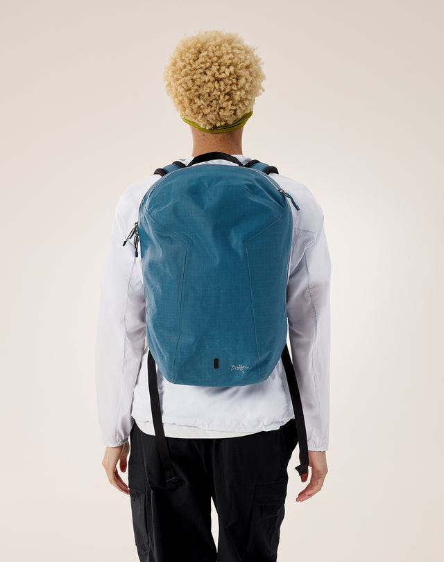 ARCTERYX　グランヴィル16 ジップバクパック グランヴィル 16 バックパック – アークテリクス公式オンライン