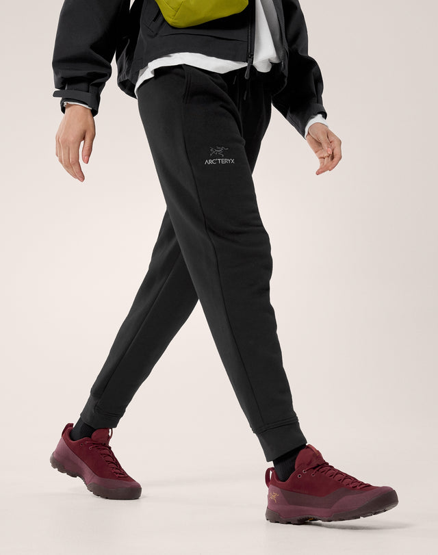 エンブレム フリース ジョガー ウィメンズ