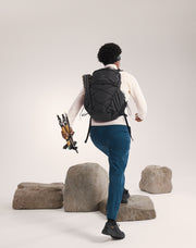 ガンマ テーパード パンツ ウィメンズ