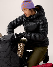 セリウム SV フーディ ウィメンズ