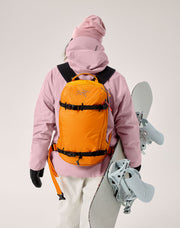 クインティック 16 バックパック