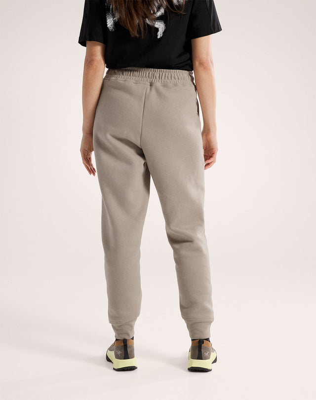 エンブレム フリース ジョガー ウィメンズ