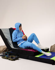 エンブレム フリース フーディ ウィメンズ