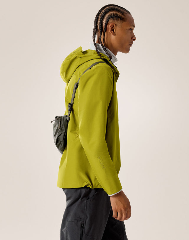 ヒリアド クロスボディ バッグ