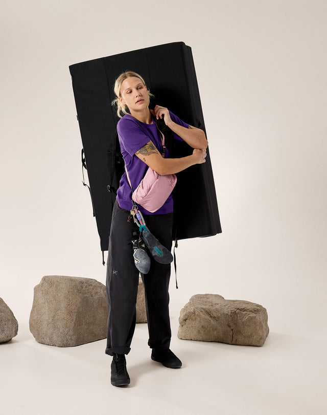 ヒリアド クロスボディ バッグ