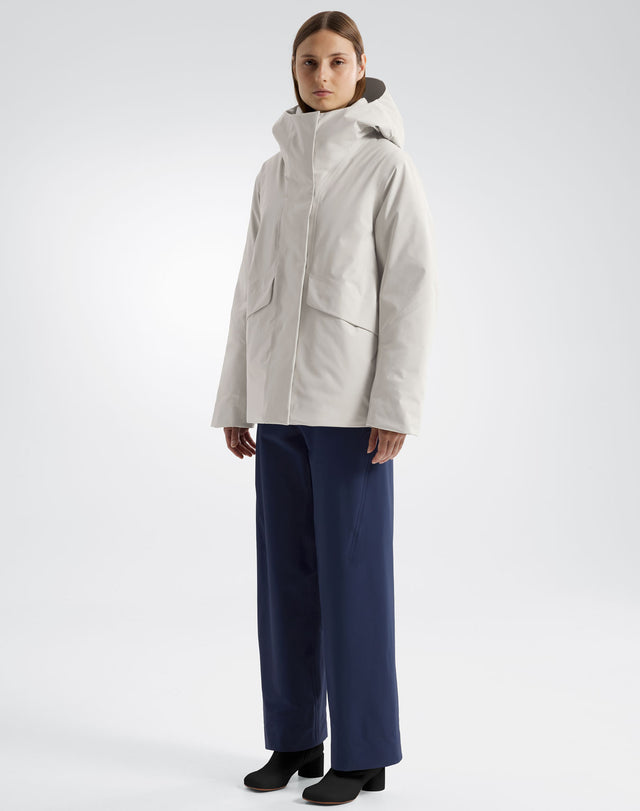 イフォラ ダウン ジャケット ウィメンズ