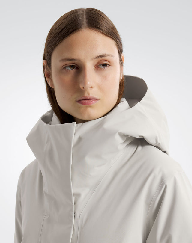 イフォラ ダウン ジャケット ウィメンズ