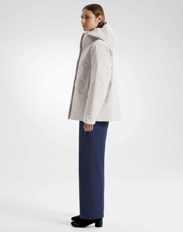 イフォラ ダウン ジャケット ウィメンズ