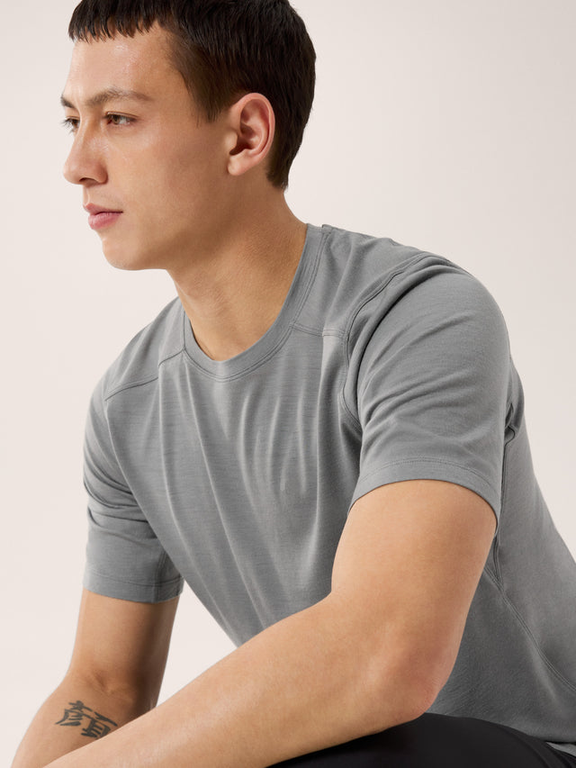 Arcteryx イオニア メリノウール ショートスリーブ メンズ