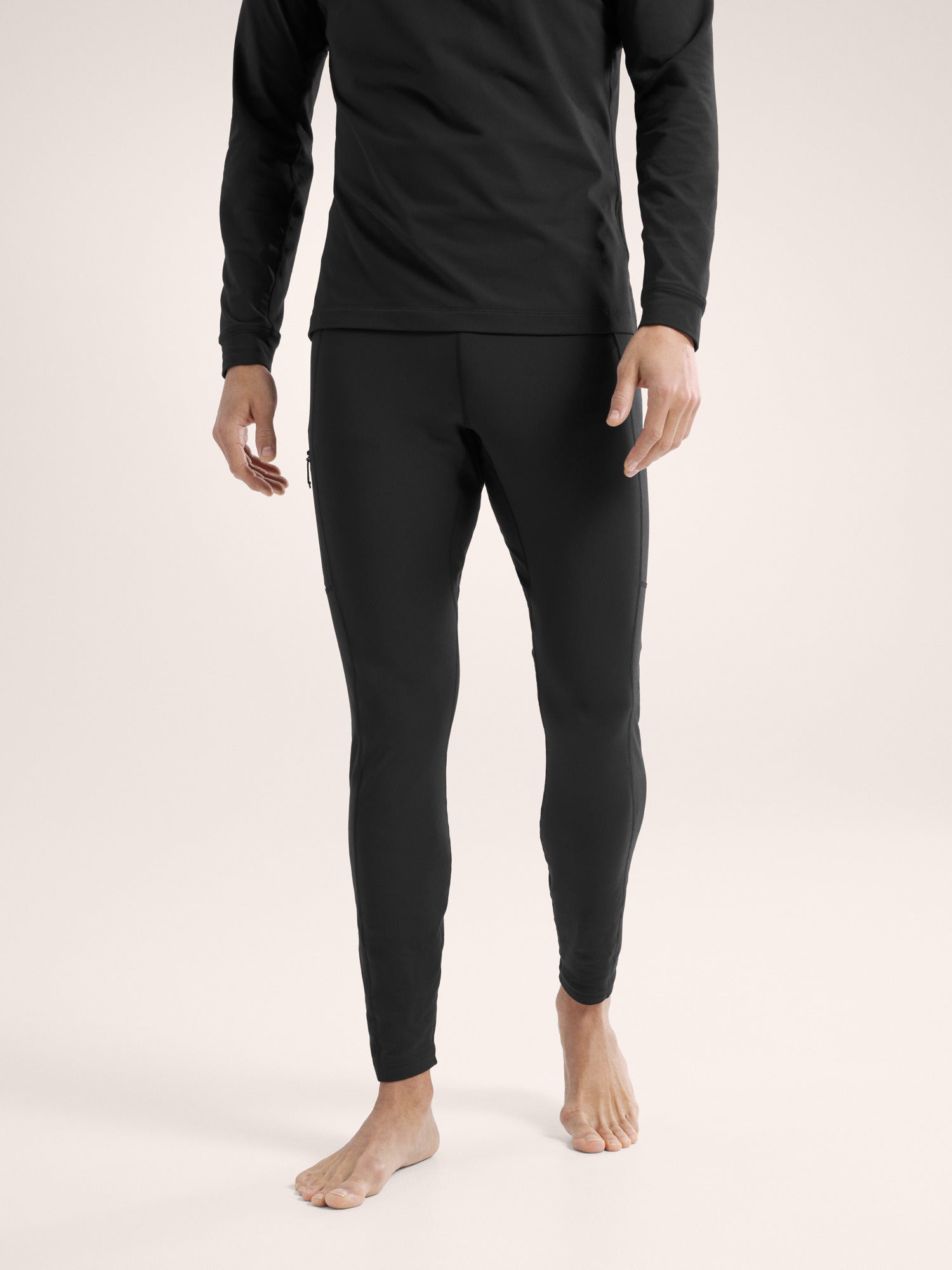 ARC&#39;TERYX - 新品同様 アークテリクス ARC&#39;TERYX タイツ ベースレイヤー 黒 L 保温性の高いベースレイヤータイツ『ARC'TERYX ロー AR ボトム