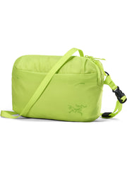 ヒリアド クロスボディ バッグ